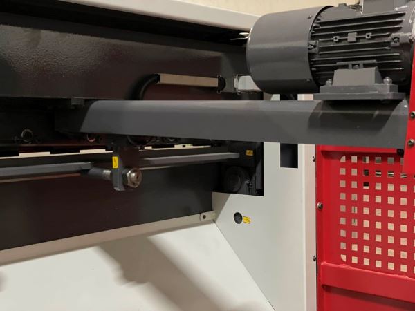2500 x 3 mm Stoktan Sıfır Giyotin Makas