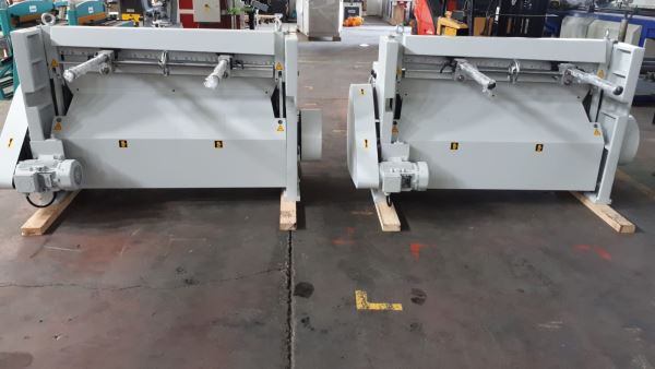 BURNET 1260 x 2,5 MM MOTORLU MAKAS