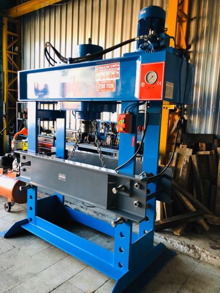 HİDROLİKSAN HALİM USTA 230 TON HİDROLİK PRES