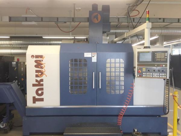 TAKUMI F11 CNC Dik İşlem