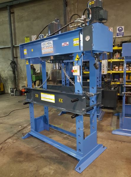 160 TON HİDROLİK PRES  ATÖLYE PRESİ