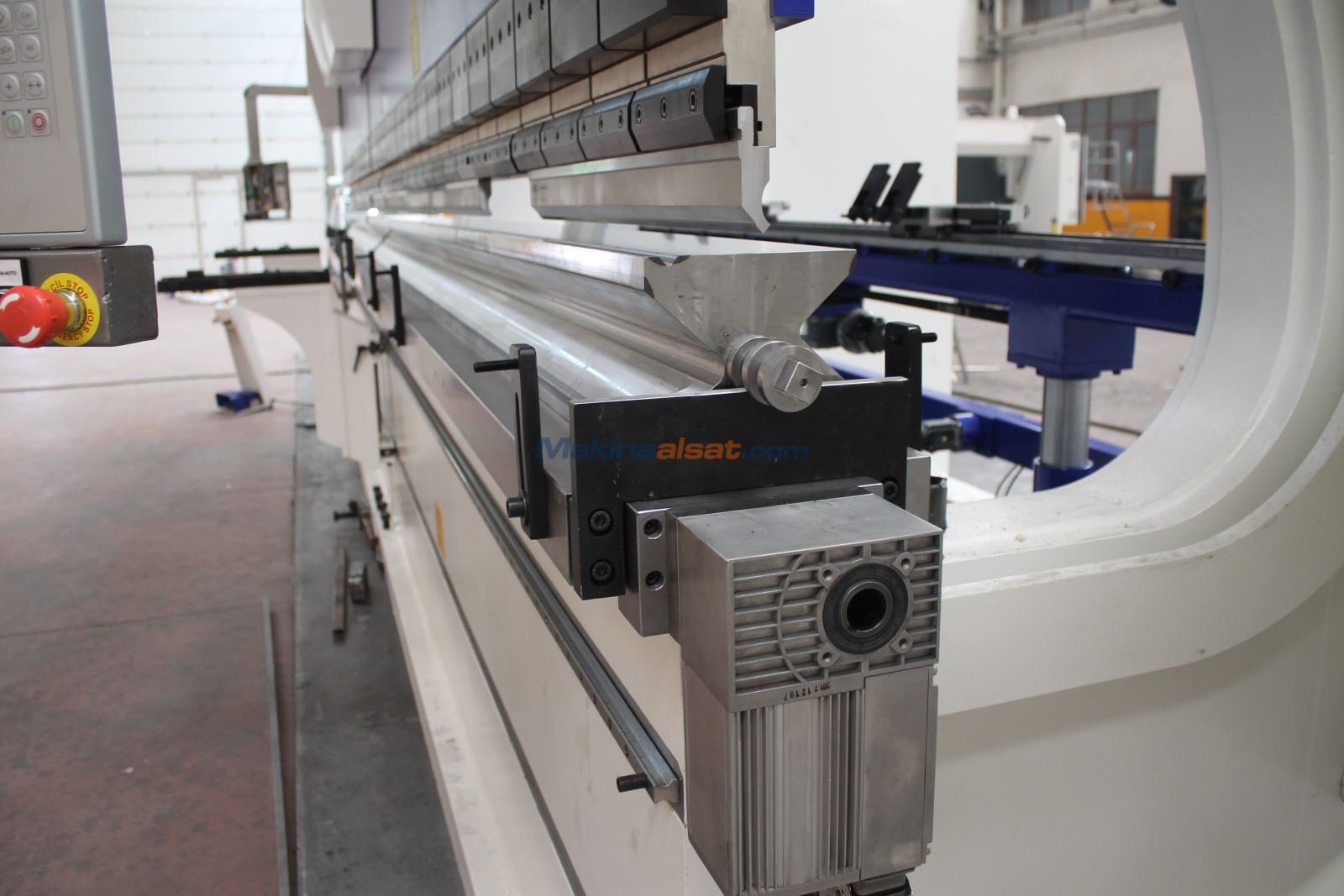 8 METRE 1200 TON TANDEM ABKANT PRES HİLALSAN