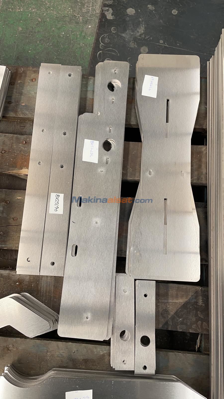 AMS MAKİNA 2000 x 6000 EBAT RUTUR