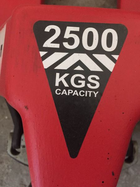 İKİNCİ EL 2500 KG TRANSPALET