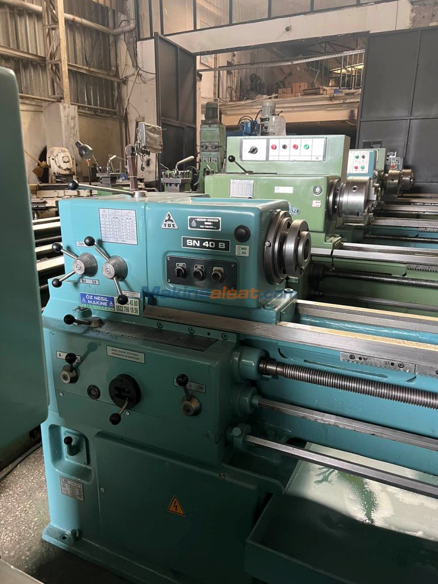 Satılık ikinci el SN 40 Çekoslovak 1 Metre Torna Universal Torna makinesi