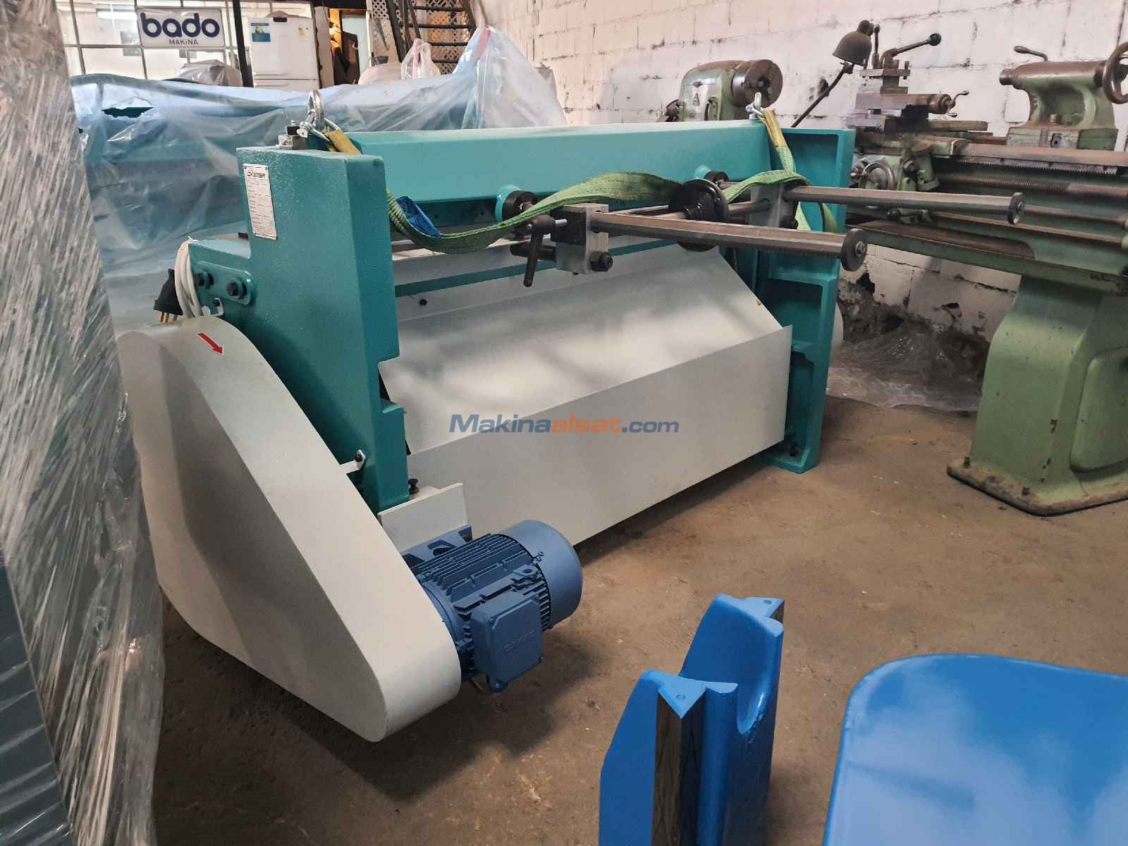 1320 x 2,5 Motorlu Giyotin Makas