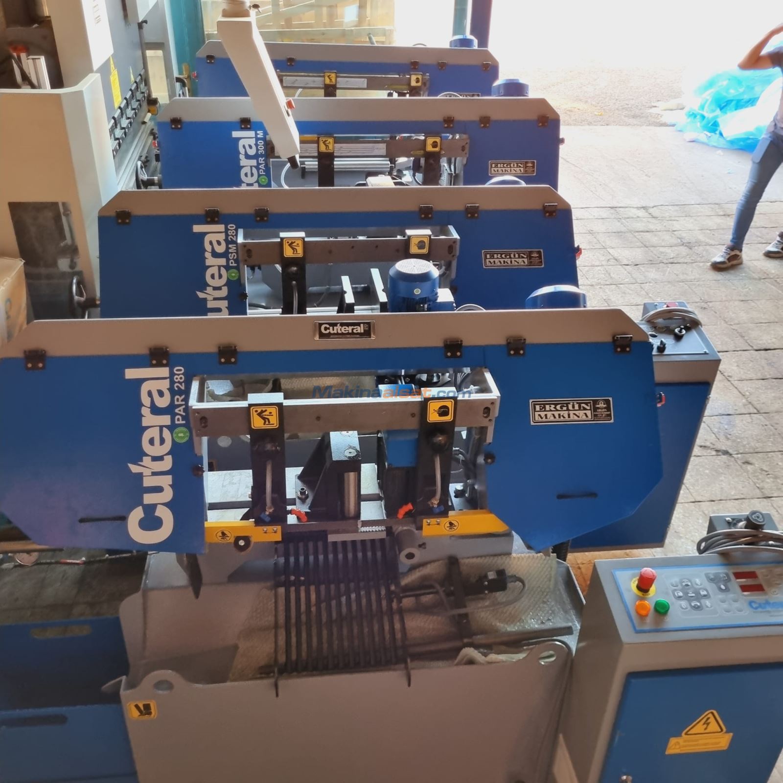 CUTERAL PAR 300 M TAM OTOMATİK ŞERİT TESTERE