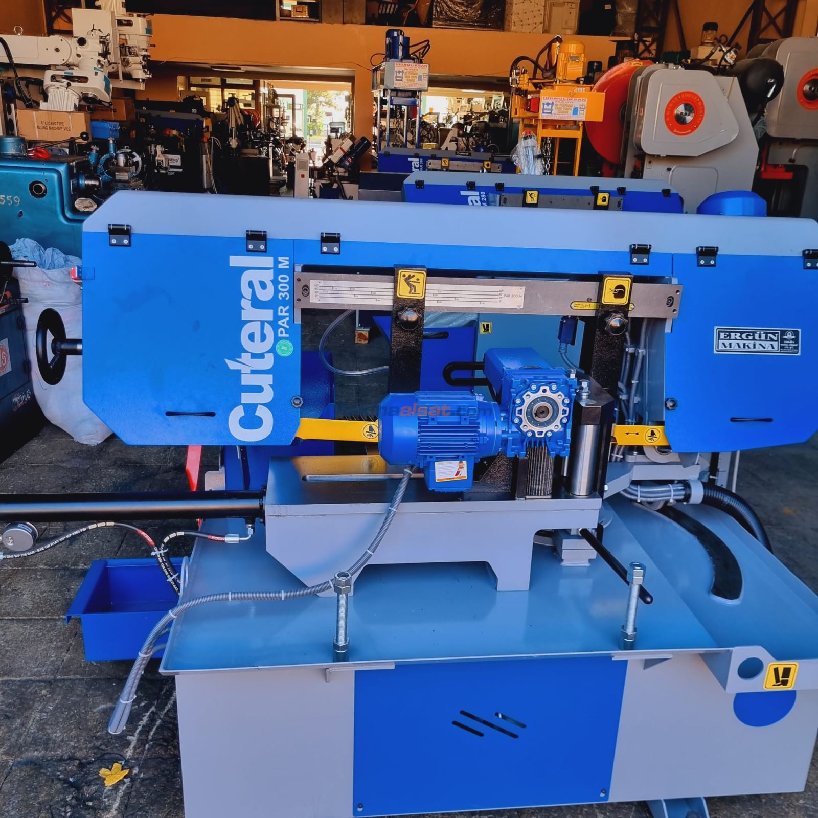 CUTERAL PAR 300 M TAM OTOMATİK ŞERİT TESTERE