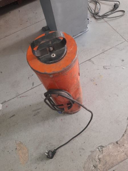 ELEKTROT FIRINI VE BİR PAKETLİK YEDEK TERMOS