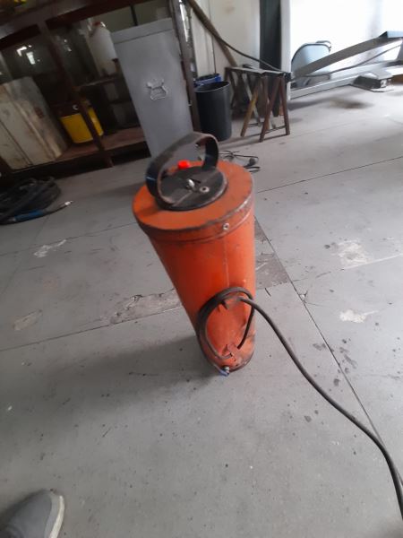 ELEKTROT FIRINI VE BİR PAKETLİK YEDEK TERMOS