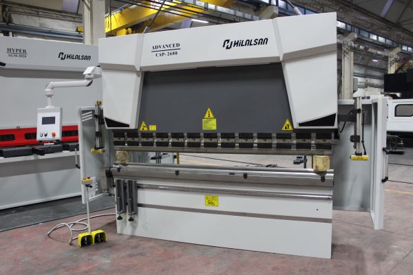 HİLALSAN 2,6 METRE 80 TON CNC ABKANT PRES