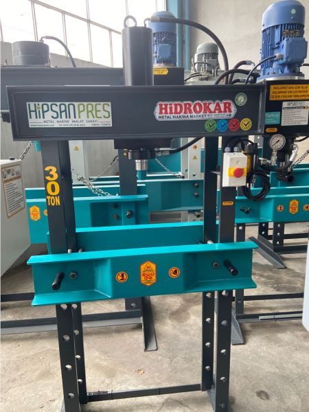 HİPSAN PRES 30 TON HEM MOTORLU HEM KOLLU HİDROLİK PRES