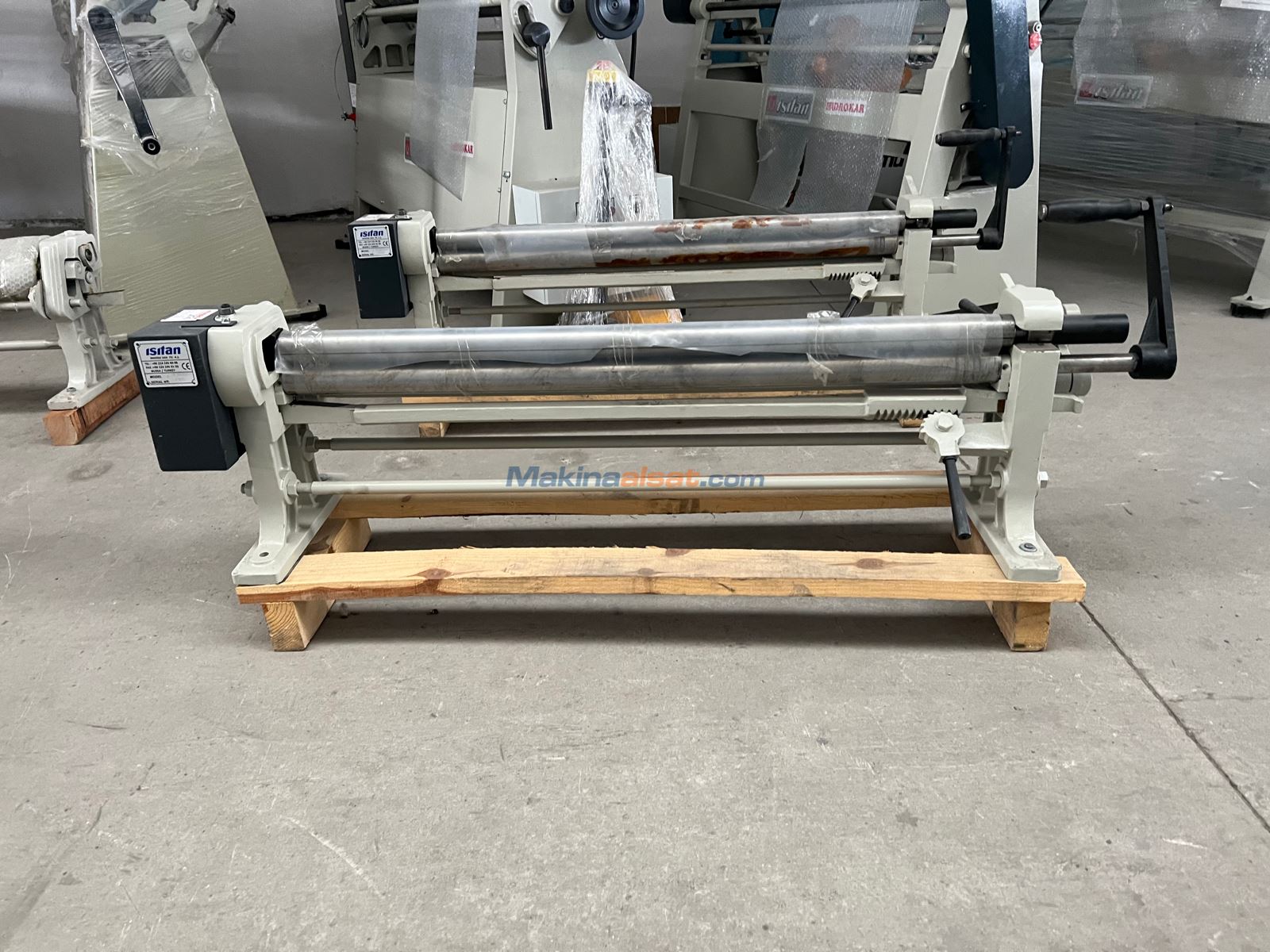 ISITAN R 1050x46 MANUEL SİLİNDİR SAÇ KIVIRMA BÜKME