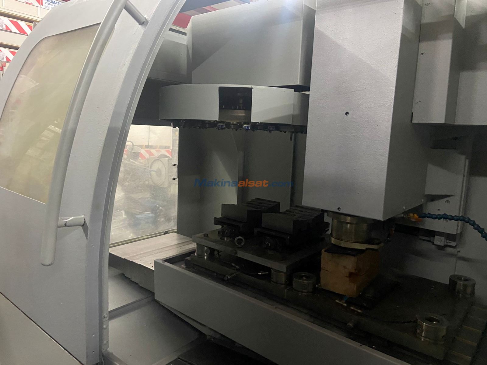 LEADWELL V40 DİK İŞLEME MERKEZİ