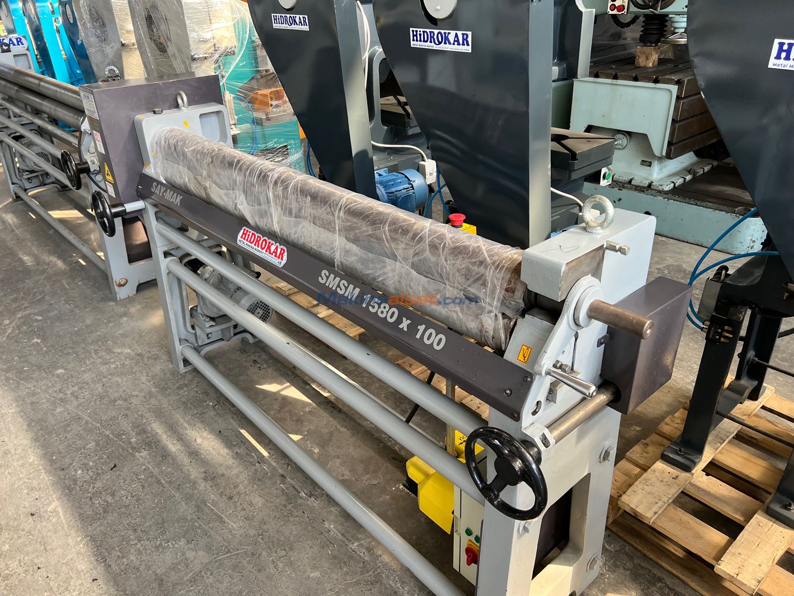 SAYMAK SMSM 1580x100 TAKVİYELİ SFERO DÖKÜM AĞIR TİP SİLİNDİR SAC KIVIRMA