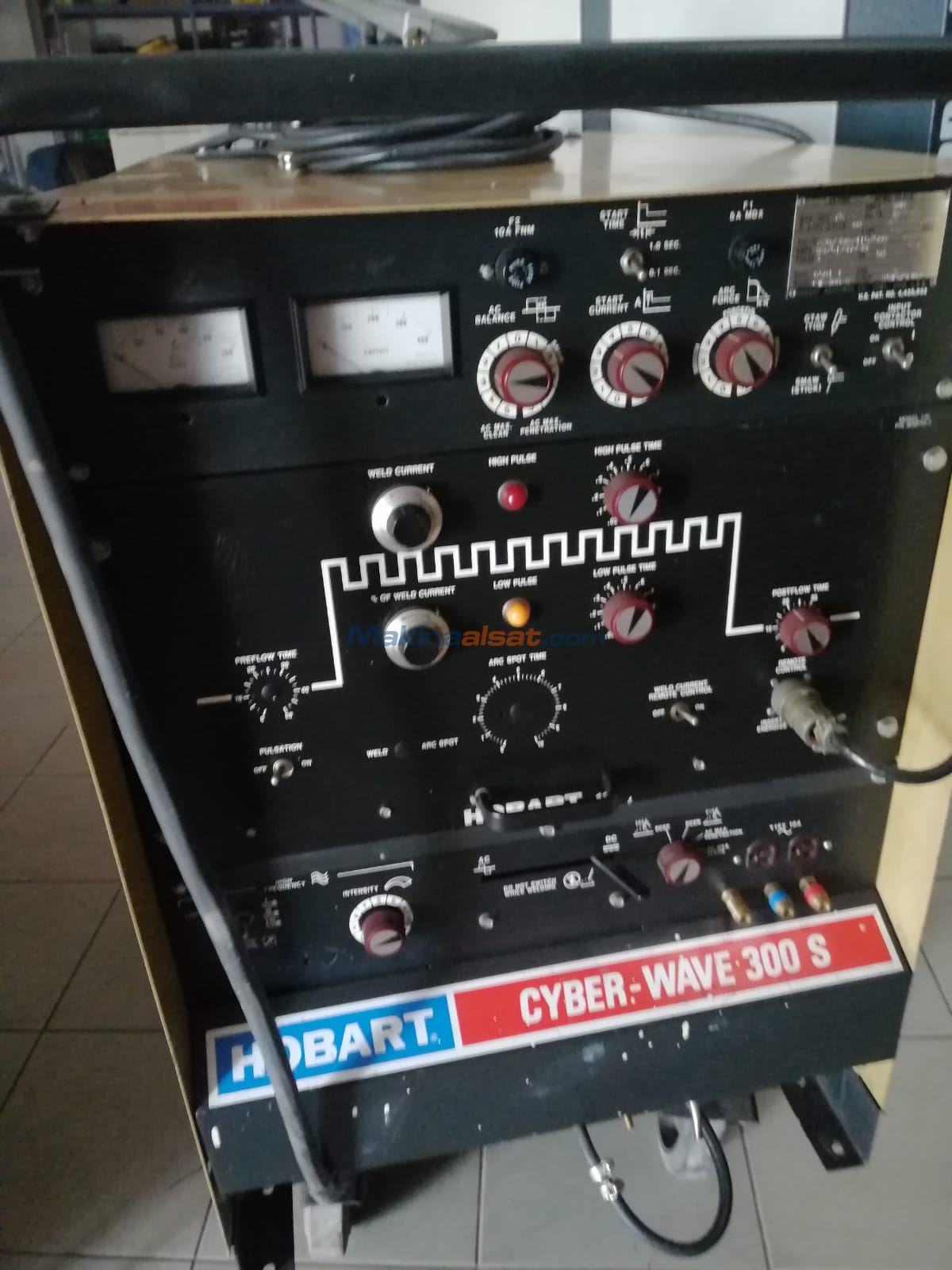 HOBART  AC /DC PROFOSYONEL KAYNAK