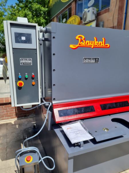 BAYKAL MGH 3110 HİDROLİK GİYOTİN MAKAS