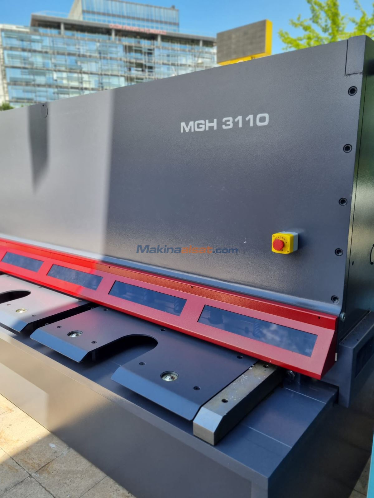 BAYKAL MGH 3110 HİDROLİK GİYOTİN MAKAS