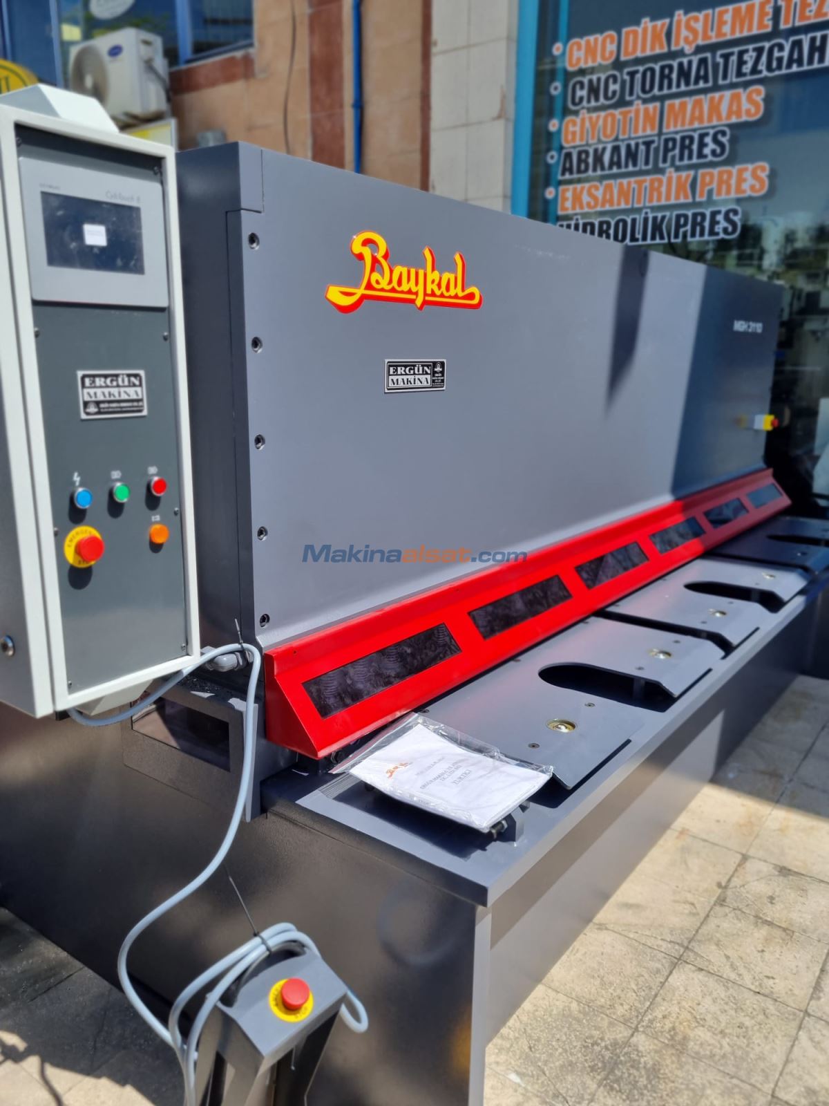 BAYKAL MGH 3110 HİDROLİK GİYOTİN MAKAS