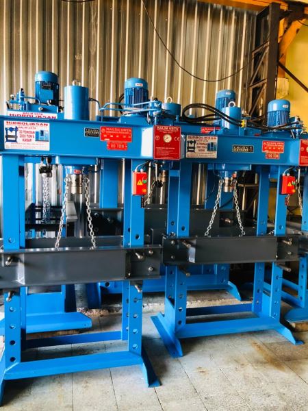 HİDROLİKSAN HALİM USTA 100 TON KOLLU MOTORLU GEZER PRES