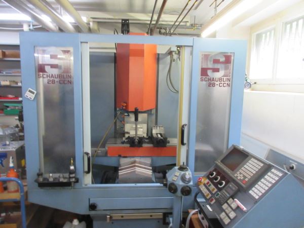 SCHAUBLIN 28 CCN CNC Freze