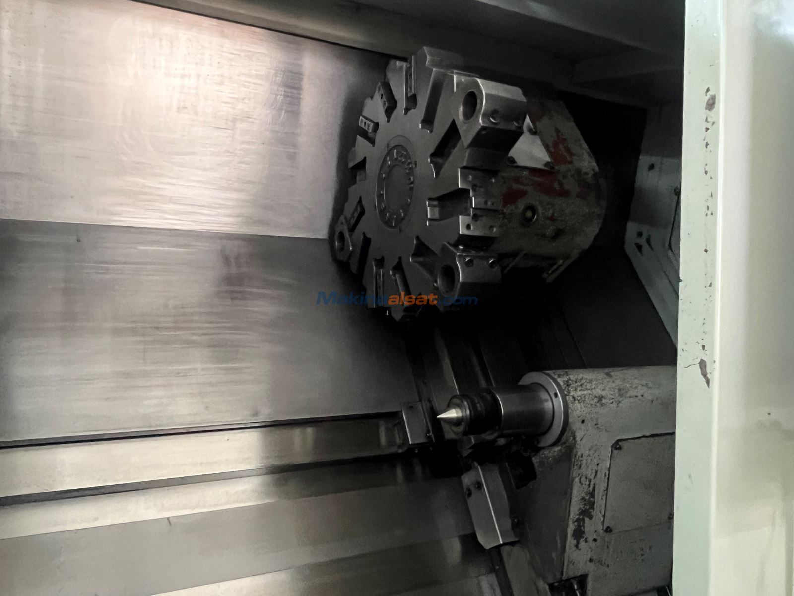 HWACHEON Marka 15 inç  KORE , FANUC KONTROL CNC TORNA