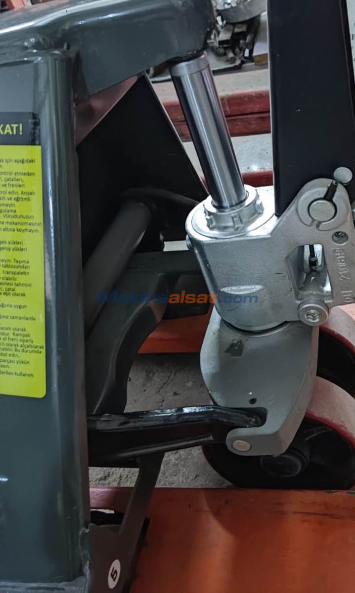 2500 KG SIFIR TRANSPALET