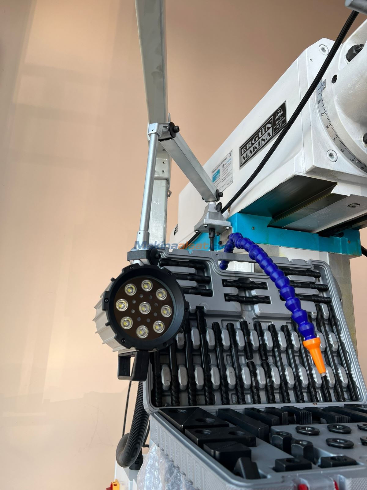 OZCO FX200 SERVO ÜNİVERSAL KOÇ KAFA FREZE