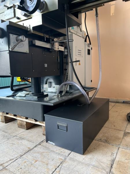 OZCO FX200 SERVO ÜNİVERSAL KOÇ KAFA FREZE