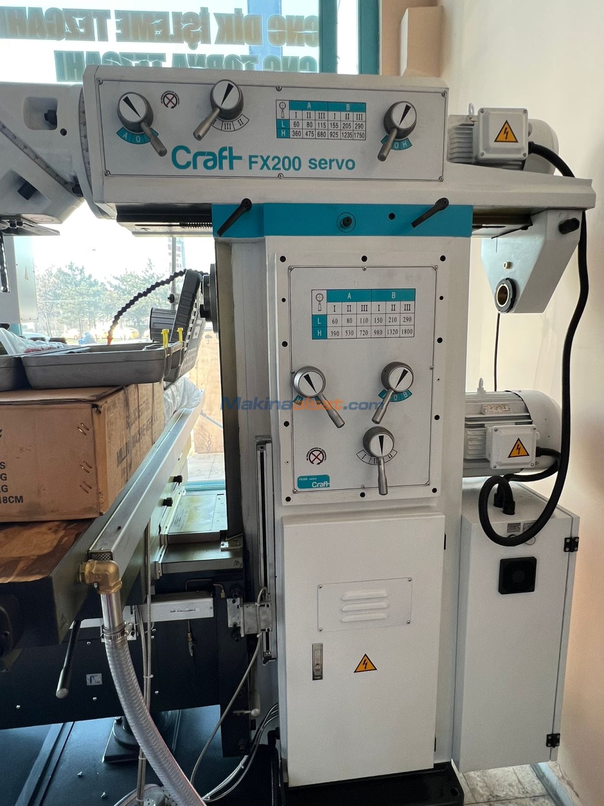OZCO FX200 SERVO ÜNİVERSAL KOÇ KAFA FREZE