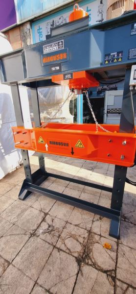 HİDROSUR 150 TON KOLLU MOTORLU GEZER KAFA HİDROLİK PRES