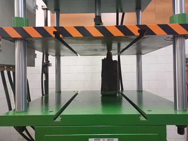15 TON 56 x 60 HİDROLİK PRES