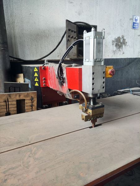 ÇOK TEMİZ 60 KVA SU SOĞUTMALI TEL METAL PUNTA KAYNAK
