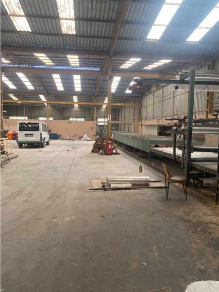 ÇTP ŞEFFAF TRAPEZ ÜRETİM HATTI