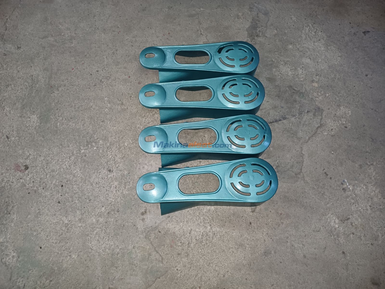 EKÇELİK ÜST KAPAK