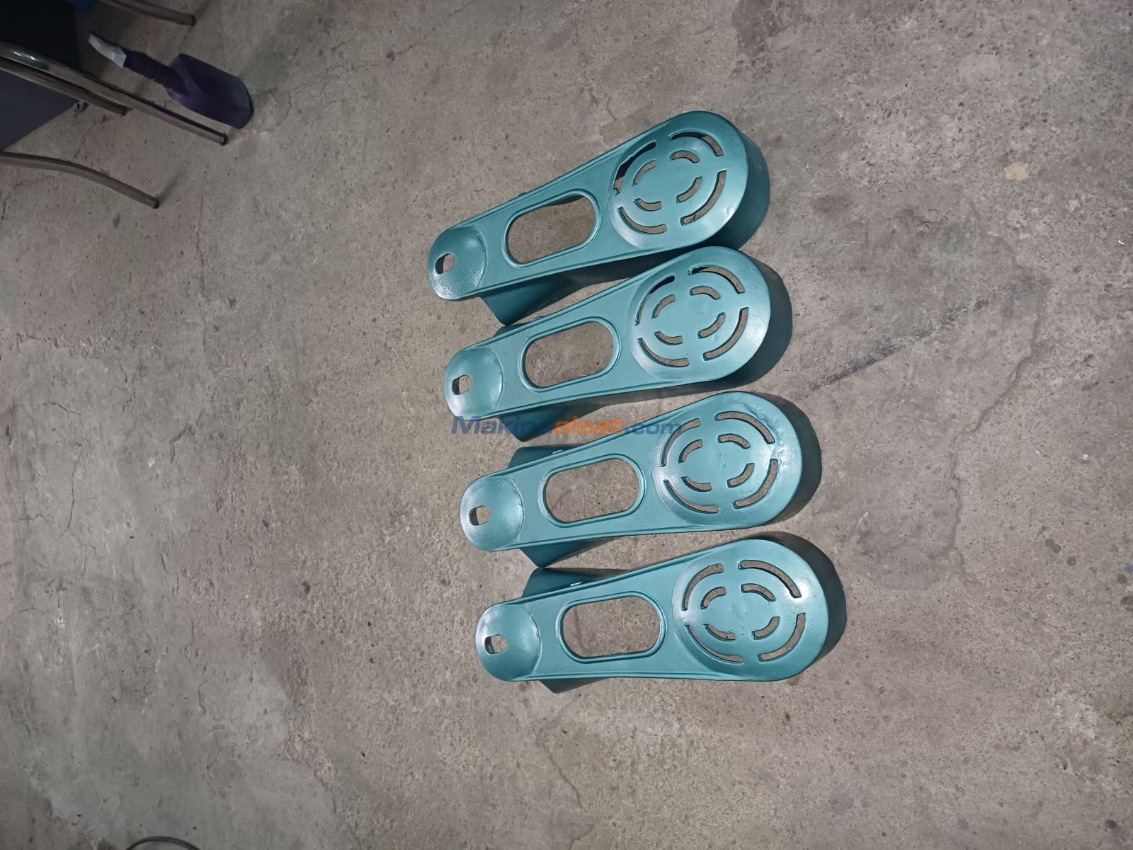 EKÇELİK ÜST KAPAK