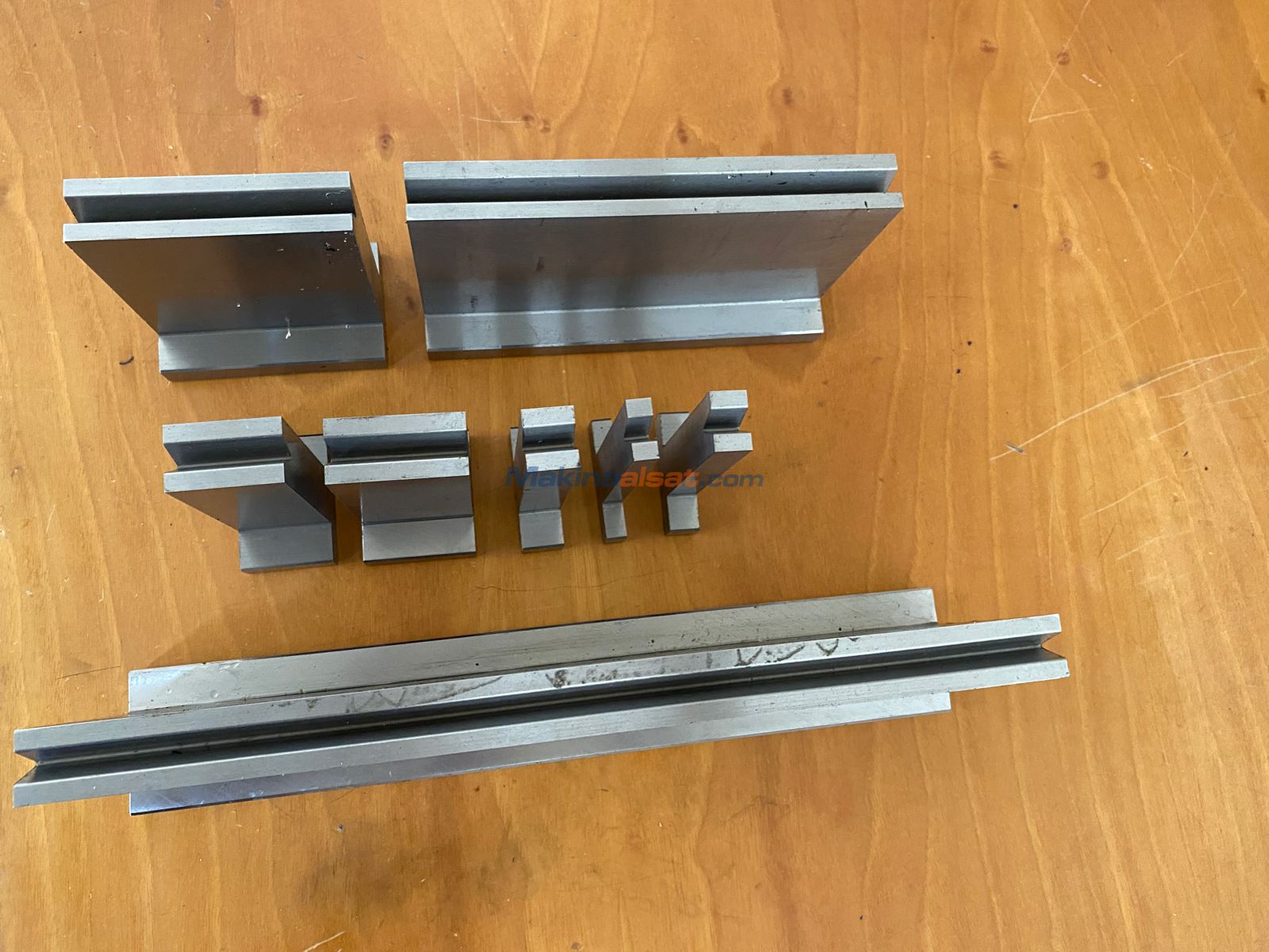 EURAM V 10 2030/10/H120 T KALIP Used Press Brake Tools machine for sale