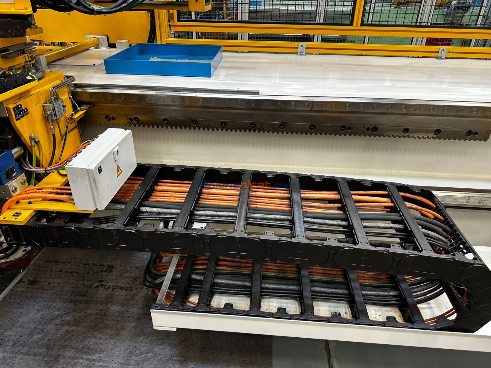 SCHWARZE-ROBITEC - CNC BORU BÜKME