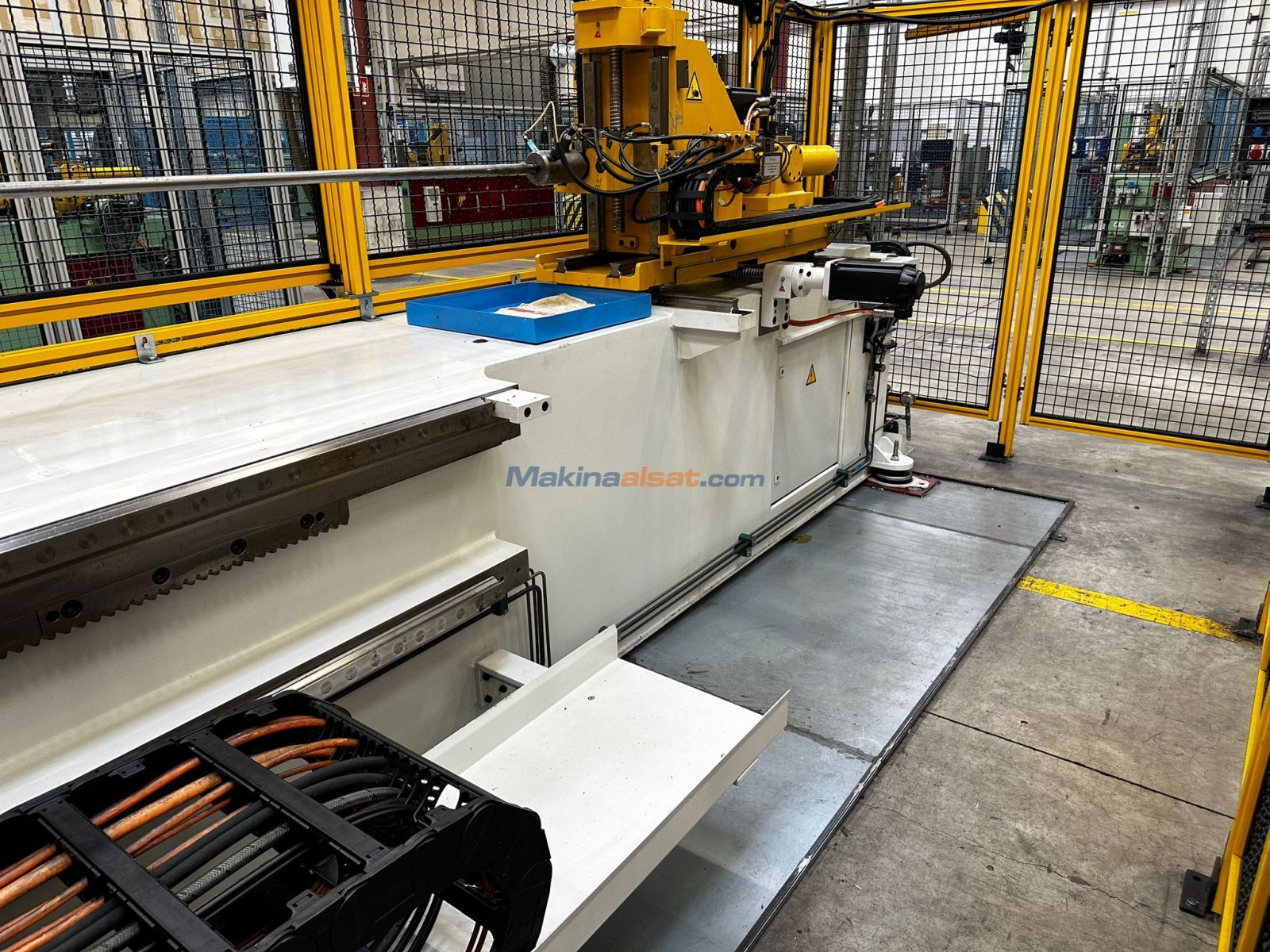 SCHWARZE-ROBITEC - CNC BORU BÜKME