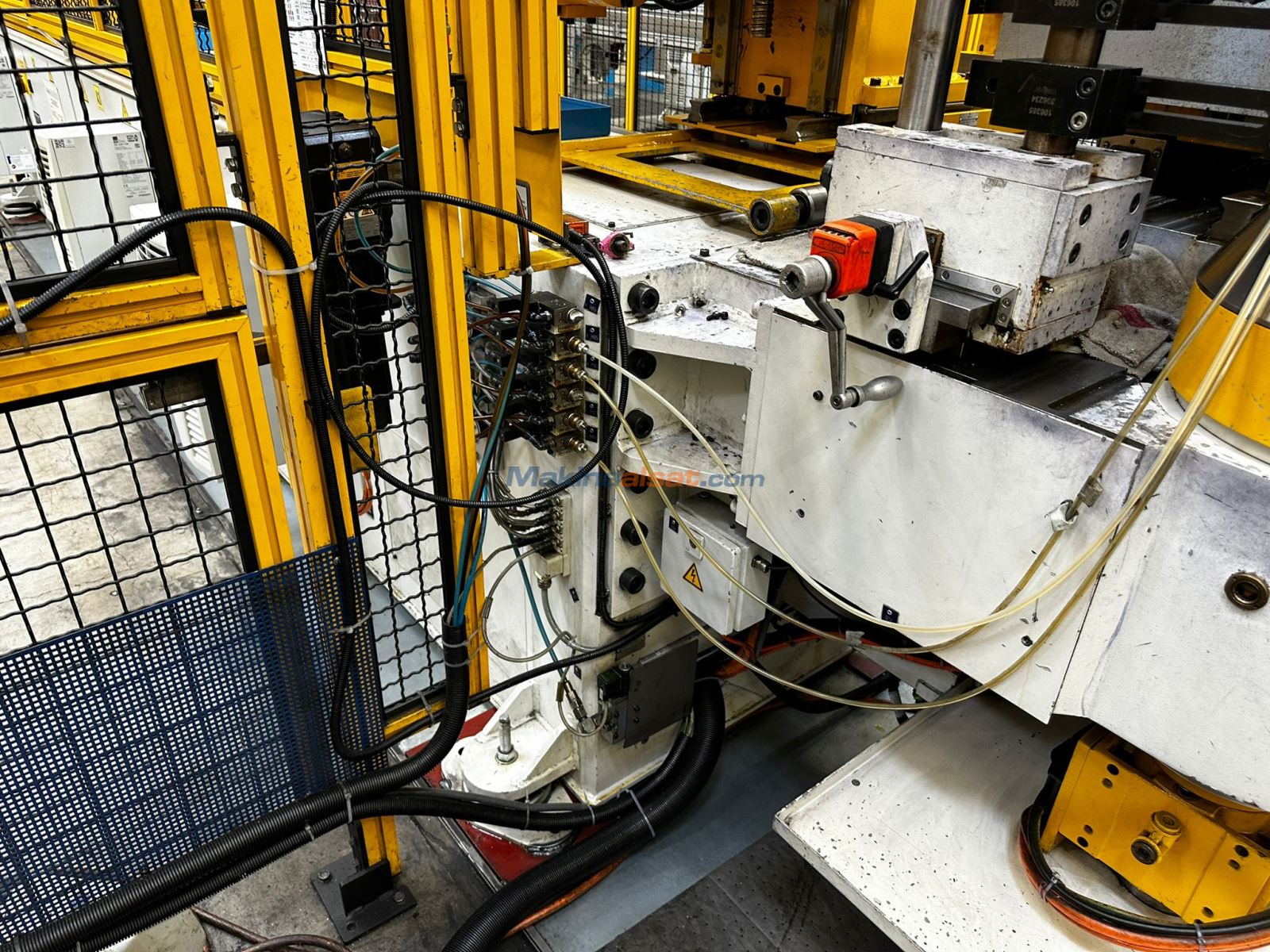 SCHWARZE-ROBITEC - CNC BORU BÜKME