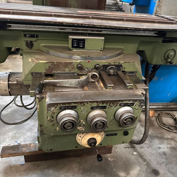 TAKSAN MARKA FU 315 X 1250 V/2 UNIVERSAL FREZE