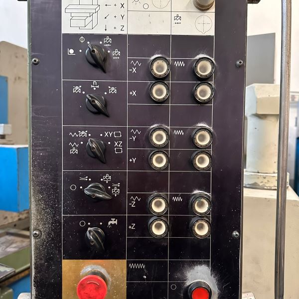 TAKSAN MARKA FU 315 X 1250 V/2 UNIVERSAL FREZE