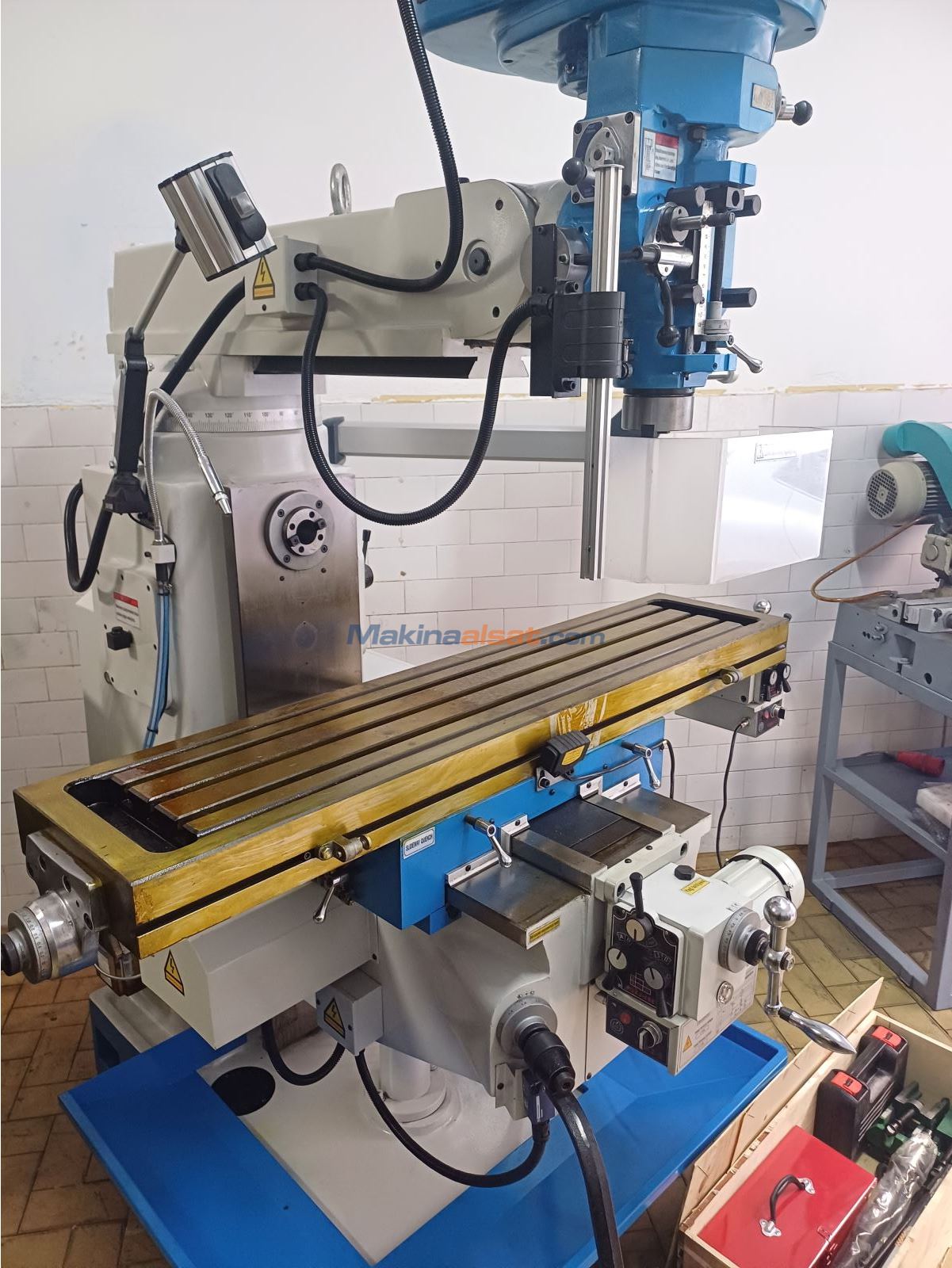 TOSS UNITED X6325C SIFIR KALIPÇI UNİVERSAL FREZE