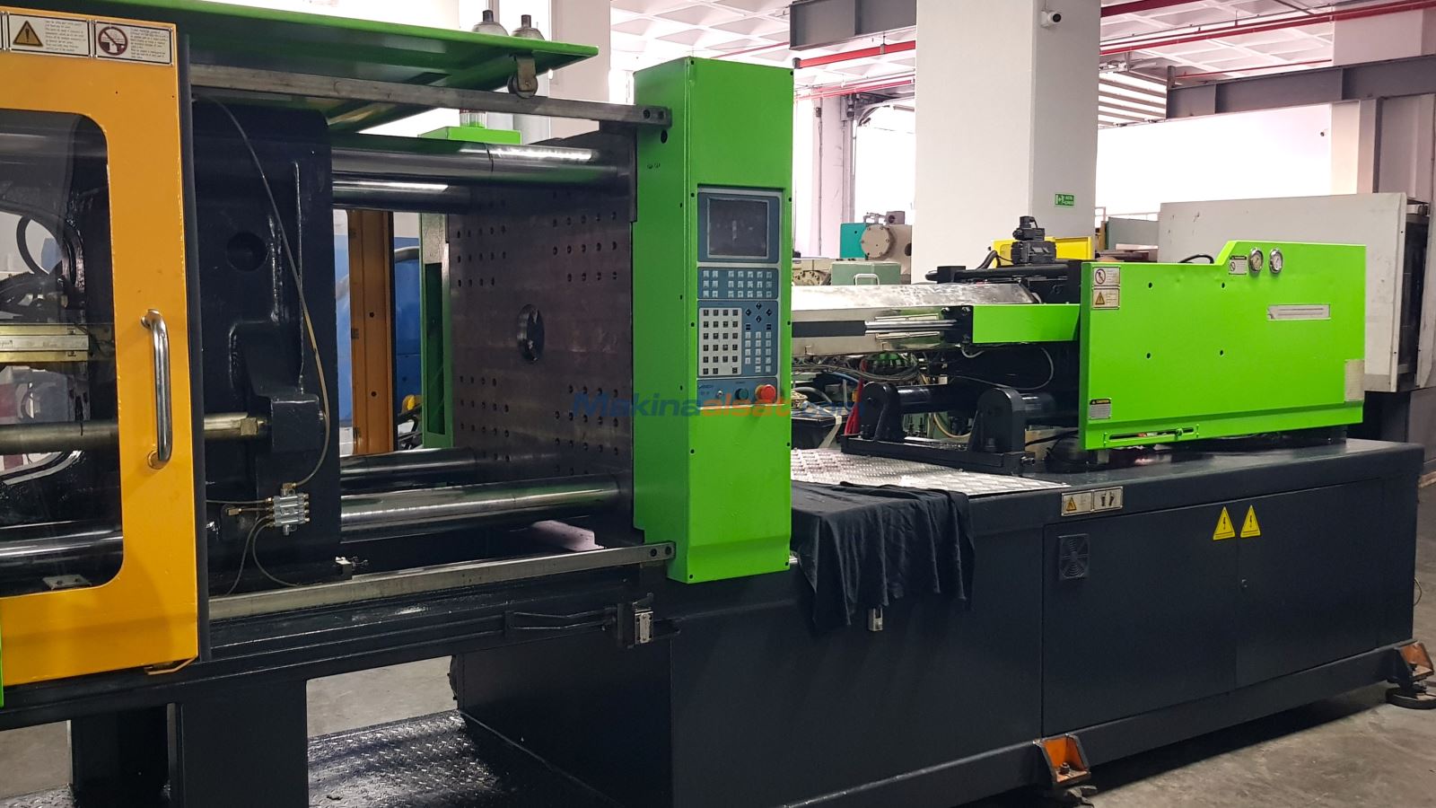 Borche 320 Ton Plastik Enjeksiyon