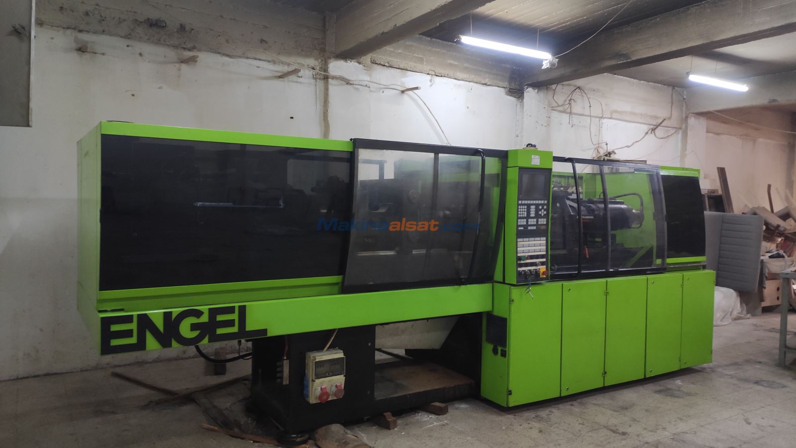 Engel 125 Ton Revizyonlu Plastik Enjeksiyon