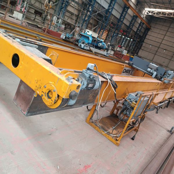 12 METRE 2013 Model KÖPRÜLÜ 5 TON TAVAN  VİNÇ