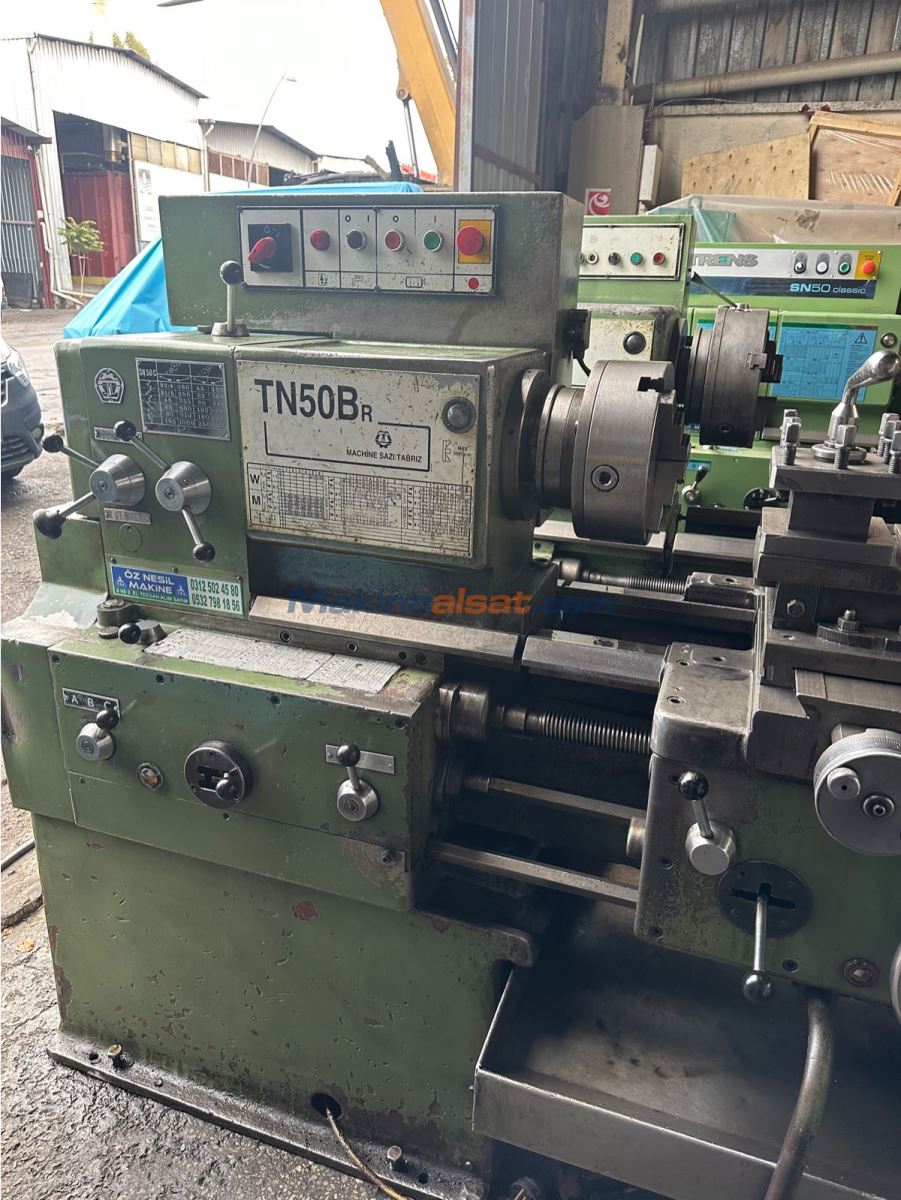 Satılık ikinci el SN 50 İran Tos 1 Metre Torna Universal Torna makinesi