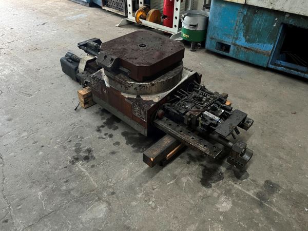 500 x 500 CNC DÖNER TABLA