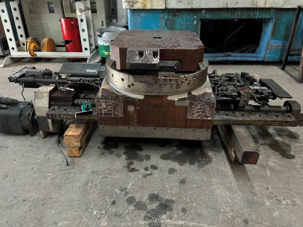 500 x 500 CNC DÖNER TABLA