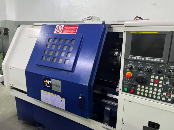 TOPPER 10İNÇ 2008 MODEL FANUC CNC TORNA